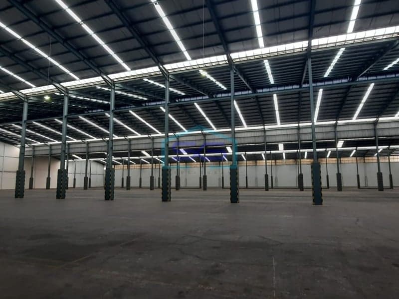 DISEWAKAN GUDANG LUAS DI AREA INDUSTRI JATAKE