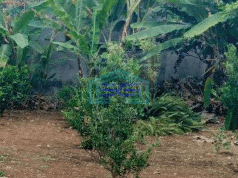 Dijual Tanah kotak  di Cigadung Selatan, Dago atas