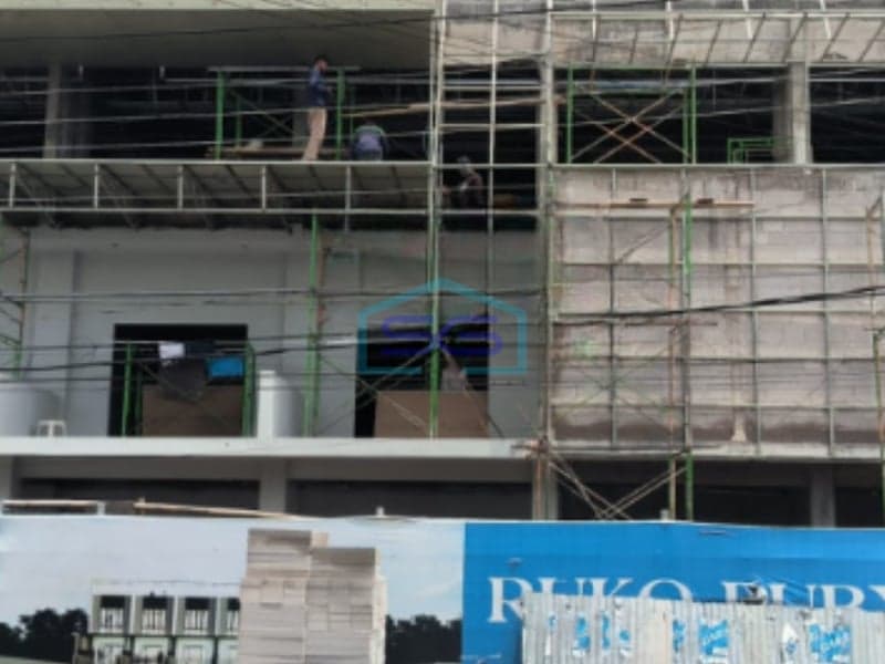 Disewakan Ruko Baru di Komplek Ruko di Area Catur Tunggal, Depok, Sleman Yogyakarta LB 120m2