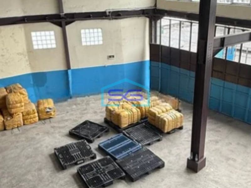 Dijual Gudang Daan Mogot Jakarta Barat Hadap Boulevard 3.5 Lantai LT 320m2