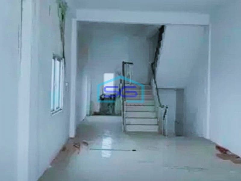 Disewakan Ruko 3 Lantai Lokasi Strategis di Jalan Jenderal Sudirman Kota Palembang LB 176m2