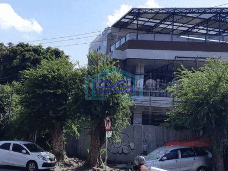 Disewakan Ruko 3 lantai di surabaya