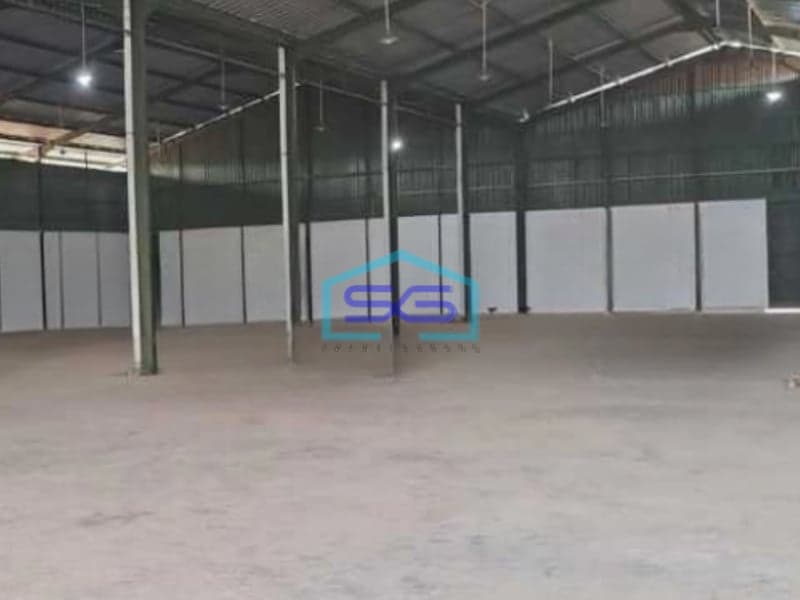 Disewakan Gudang Baru Berlokasi di Pinggir Jalan Raya Cileungsi Bogor Luas Bangunan 1100m2