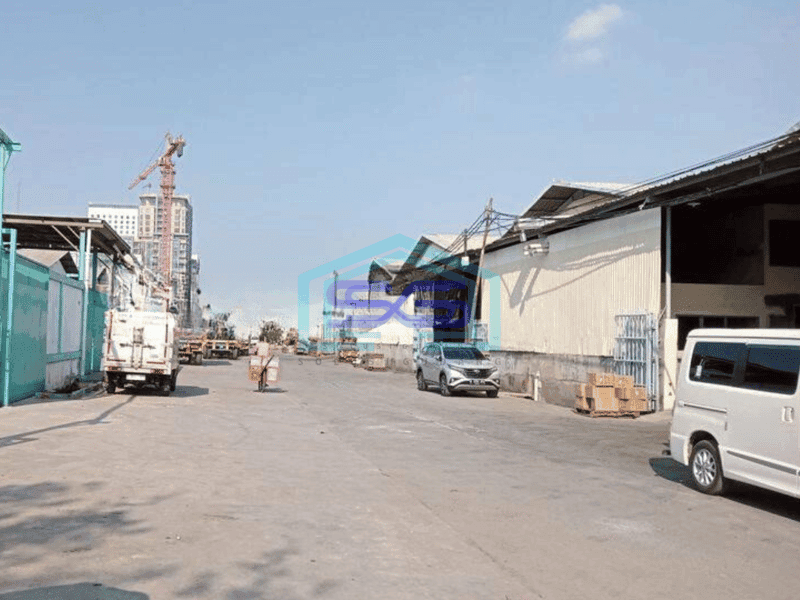 Dijual Gudang Bu Luas di Jembatan Tiga Pluit Jakarta Utara