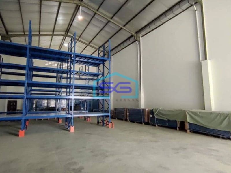 Dijual Gudang + Kantor di Jakarta Barat Lokasi Strategis Bebas Banjir Siap Huni LB 528m2