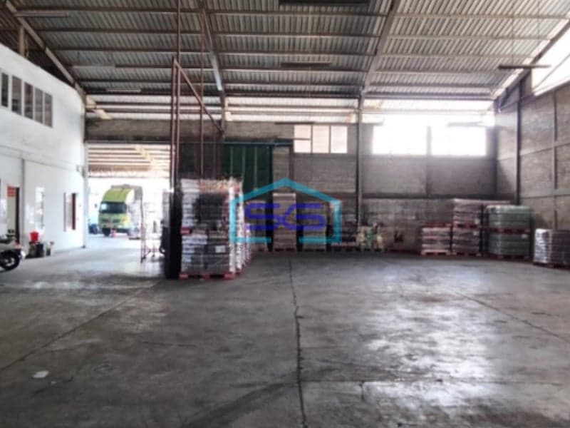 Disewakan Gudang Di Mainroad Soekarno Hatta Bandung Akses Kontainer Luas Bangunan 1037m2