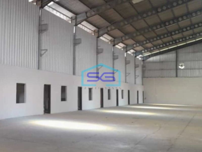 Disewakan Gudang Pinggir Jalan Legok Karawaci Tangerang LB 11000m2