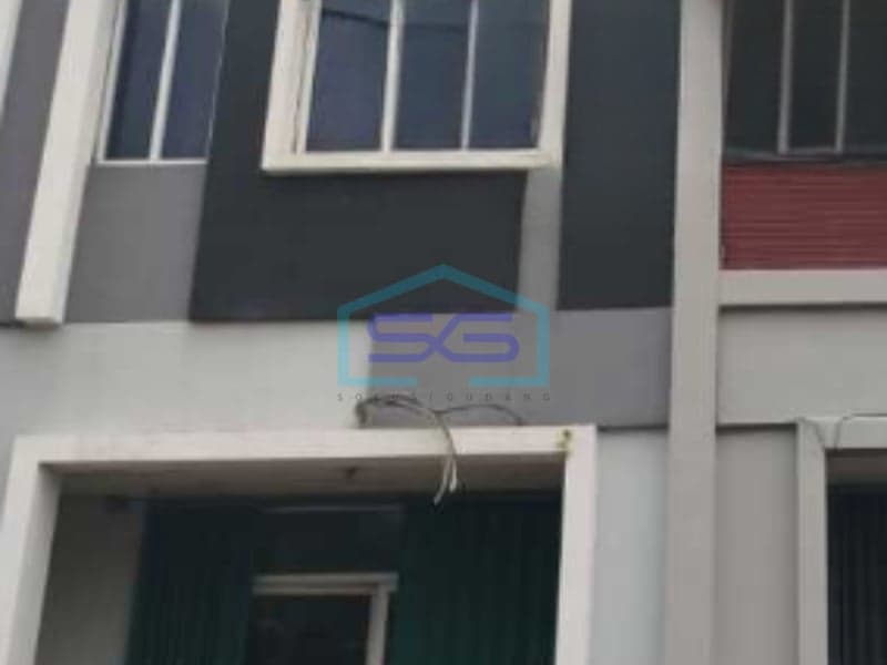  Gading Serpong Tangerang Banten 出租，无洪水，可立即入住的商铺