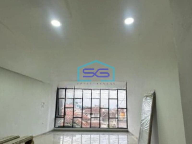 Dijual Gudang 3 Lantai Luas Bangunan  230 m² Lokasi Batununggal Bandung