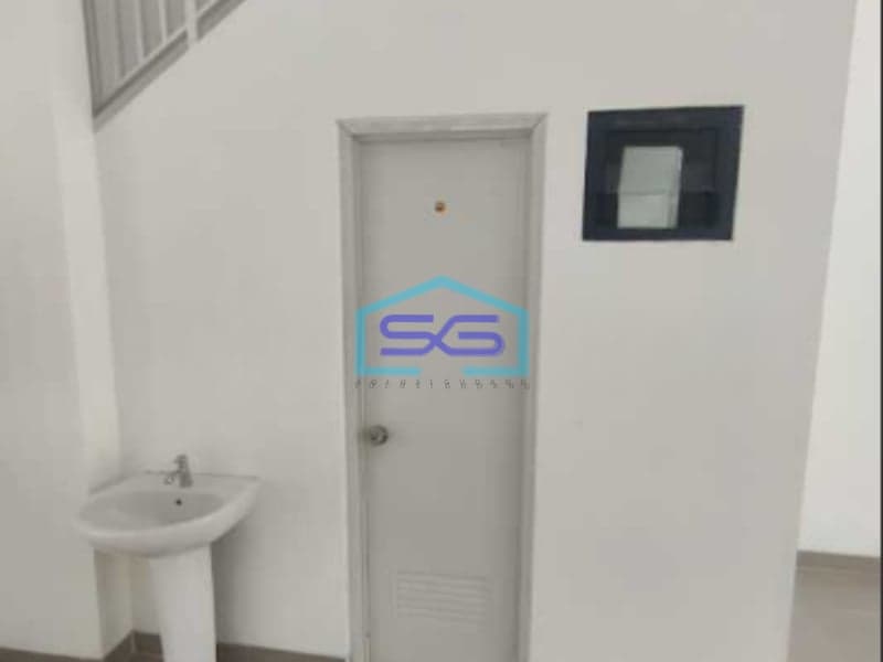 Disewakan Murah Ruko Boulevard Citra 8 Aeroworld Pegadungan Citra Garden, Jakarta Barat Luas Bangunan  88 m²