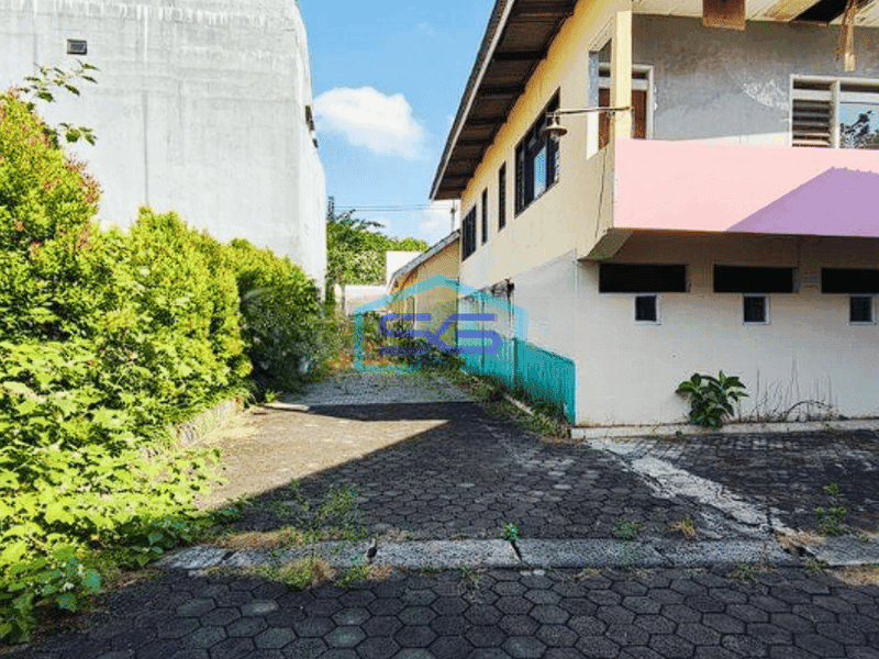 Dijual Ruang Usaha di Pusat Kota Surabaya Luas 2500m2