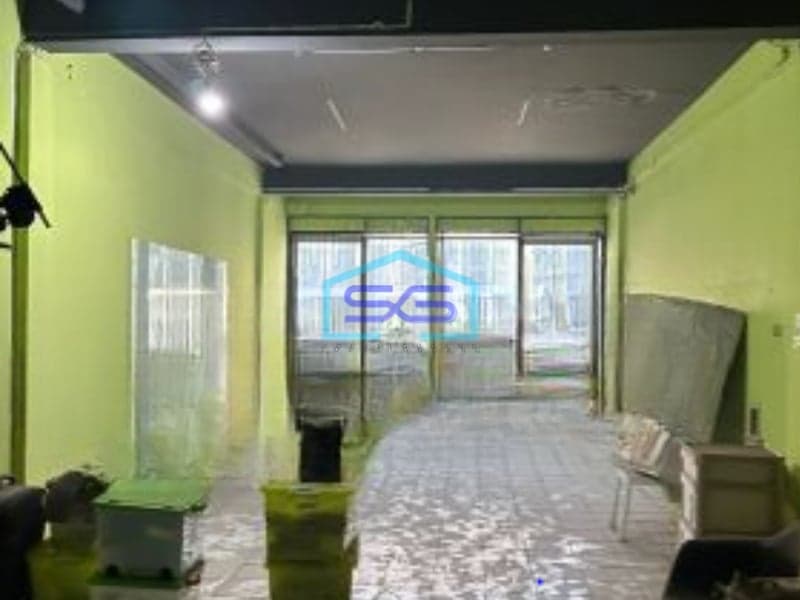 Disewakan Ruko Luas Bangunan   280 m² Lokasi Pluit Jakarta Utara