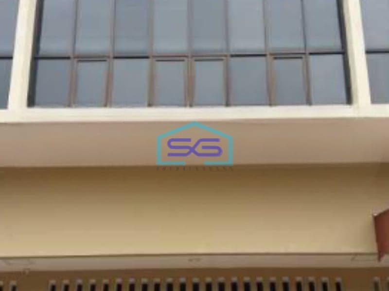 Dijual Ruko 3 Lantai Luas Bangunan 225 m2 Lokasi Strategis di Teluk Naga Tangerang