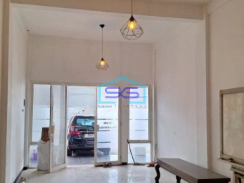 Dijual Ruko Luas Bangunan  180 m² Lokasi Manyar Gresik