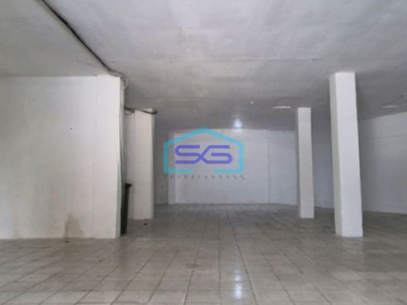 Disewakan Ruko Luas Bangunan 610 m² Lokasi di Gunung Sahari Jakarta Pusat