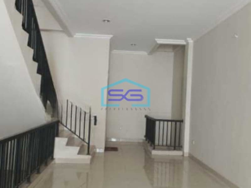 Disewakan Gudang Luas Bangunan 250 m² Lokasi Bebas Banjir di Jakarta Barat