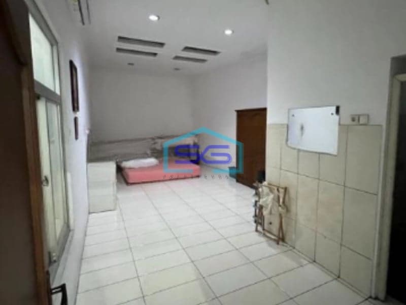 Dijual Ruko Sangat Strategis Cocok Untuk Usaha/Kantor Di Buah Batu Bandung LT 367m2