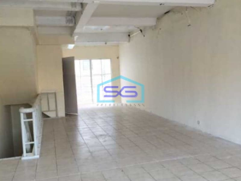 Disewakan Ruko 2 Lantai Di Kawasan Sangat Strategis Serpong Utara Tangerang Selatan Luas Bangunan  150 m²