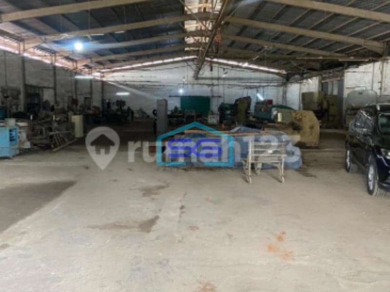 Dijual Gudang Di Pusat Kota Pluit Jakarta Utara Luas Bangunan 2300 m²