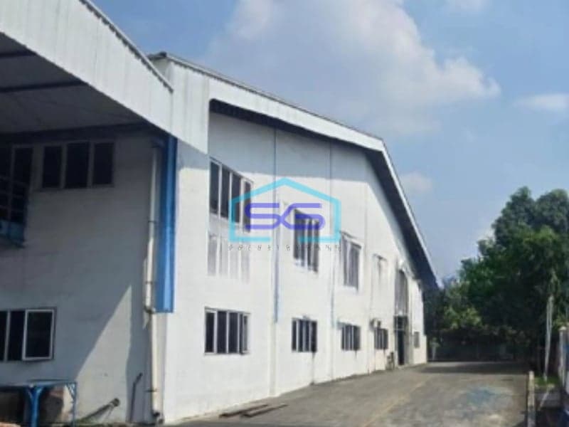 Dijual Pabrik Luas Bangunan  3500 m² Lokasi Bebas Banjir di Cikarang