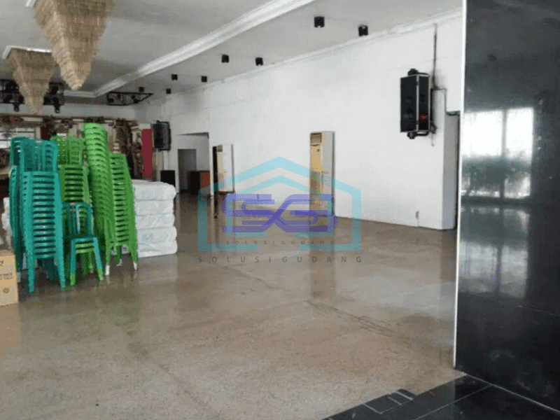 Disewakan Gedung lokasi di Genteng, Surabaya