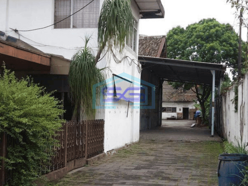 Dijual Gudang dan kantor jl sudirman