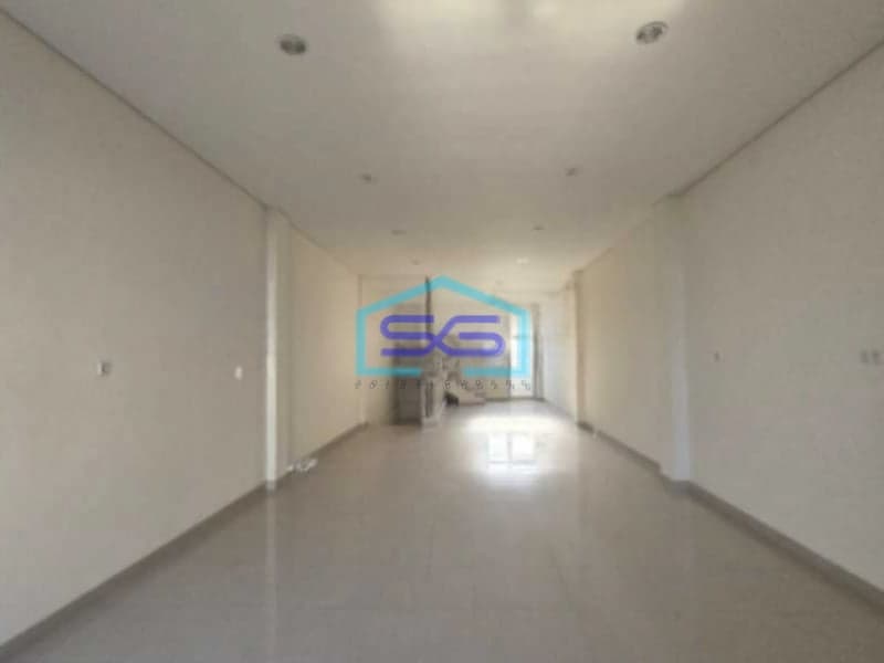 Disewakan Ruko Baru Strategis Pusat Kota Dekat Jalan Veteran Serengan Solo LB 210m2