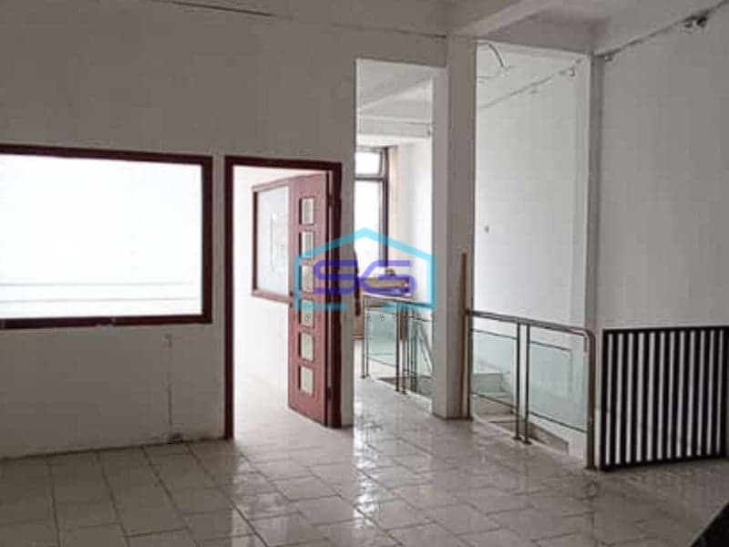 Disewakan Ruko Lantai, Lokasi di Jl. Kol. Atmo Pusat Kota Palembang LB 200m2