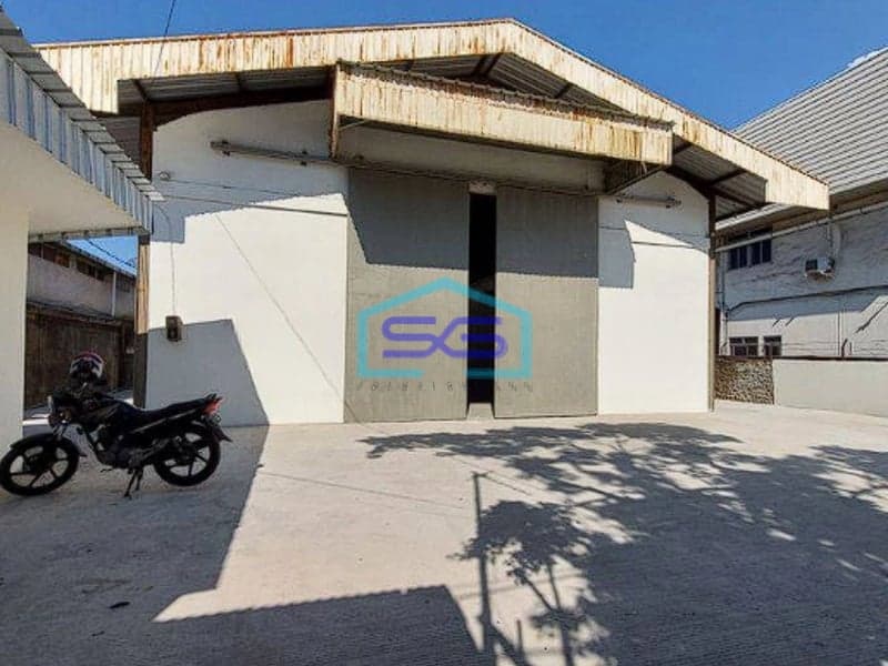 Disewakan Gudang Siap Pakai di Sunter Jakarta Utara Luas Tanah 1500m2