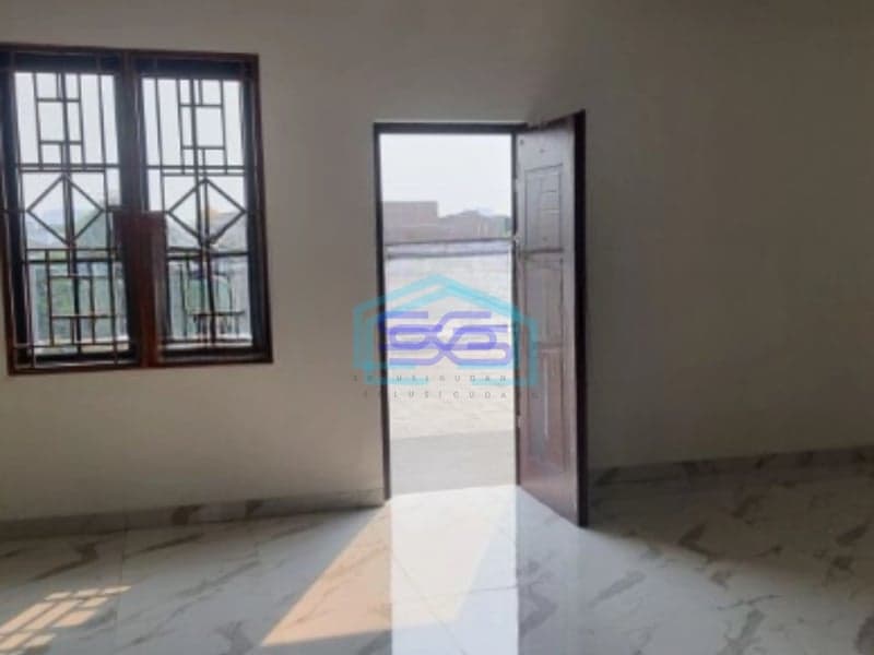 Disewakan Ruang usaha Luas Bangunan  550 m² Lokasi Strategis di Jakarta Barat