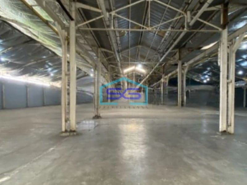 Disewakan Gudang Lokasi di Kapuk Kamal Jakarta Barat Luas Bangunan  2270 m²