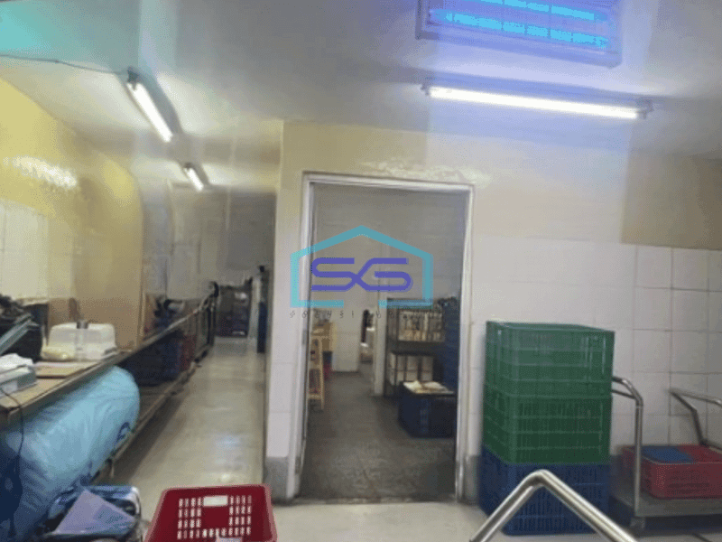 Dijual Gudang Turun Harga Luas Bangunan 252 m² di Kapuk Kamal Jakarta Barat