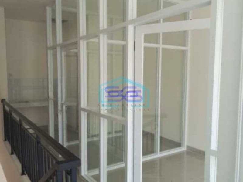 Disewakan Ruko Brand New Lokasi Bagus di Sorento Grande East Gading Serpong, Tangerang  Luas Bangunan  90 m²