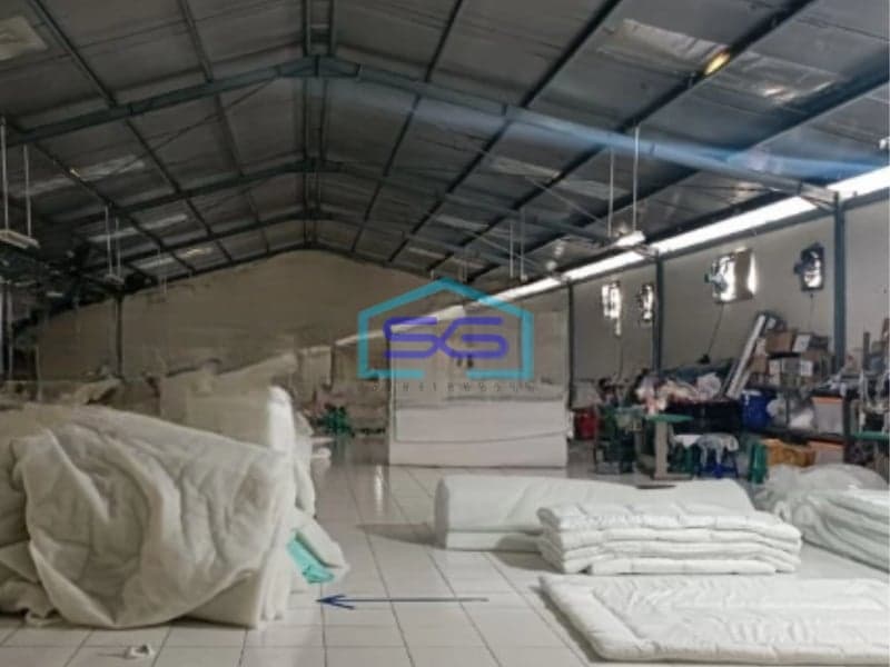 Disewakan Gudang Luas Tanah 1800 m² Lokasi Bebas Banjir di Bekasi