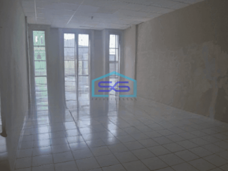 Disewakan Ruko Siap Pakai Luas Bangunan 256 m² di Bandengan Jakarta Utara