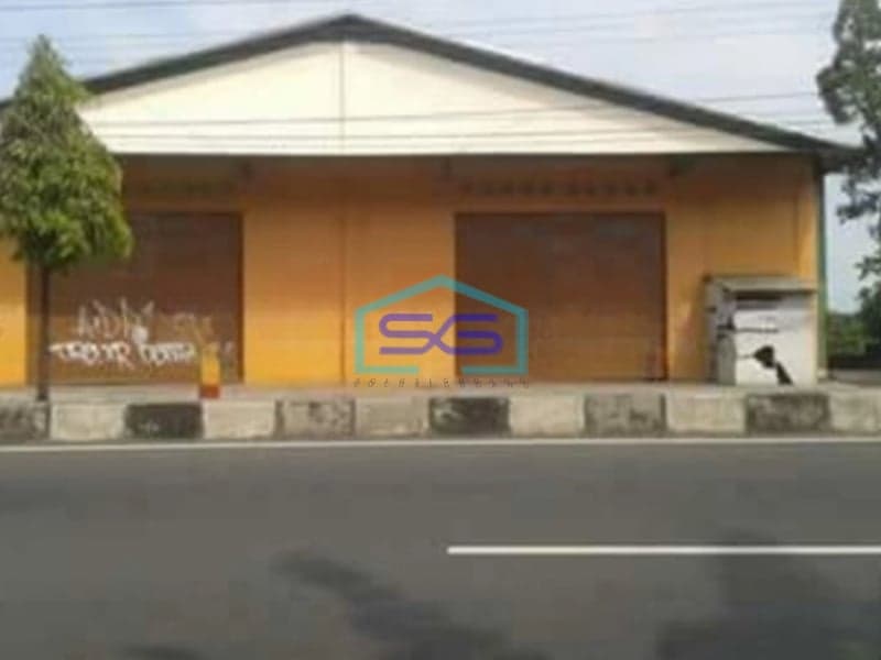 Disewakan Gudang Lokasi Sangat Strategis Pinggir Jalan Provinsi di Kartasura Solo LB 1000m2