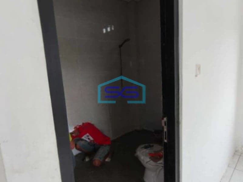 Disewakan Gudang Luas Bangunan 1350 m² Lokasi Bebas Banjir di Ngaliyan Semarang