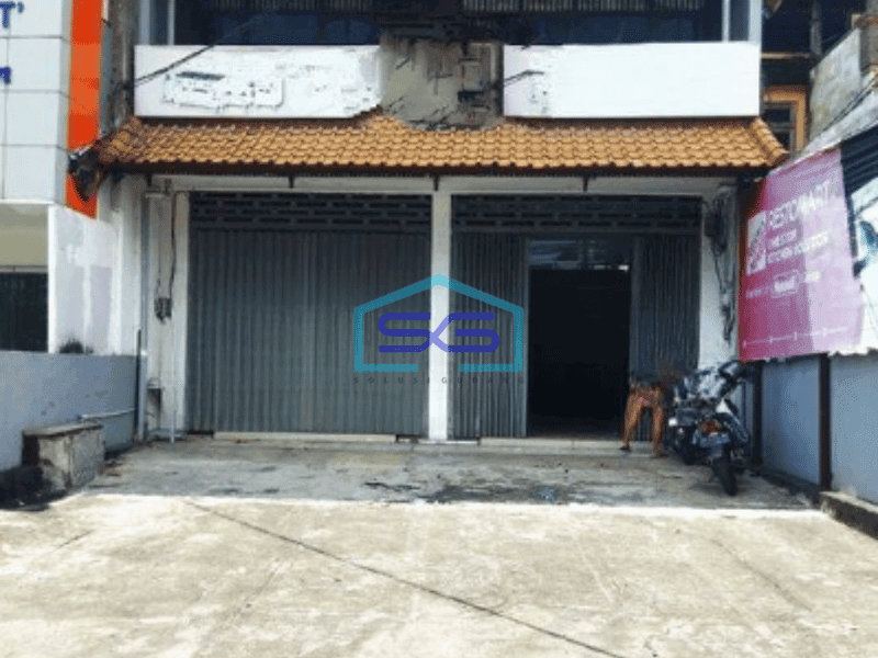 Disewakan ruko gandeng parkiran dan halaman luas di Denpasar Bali