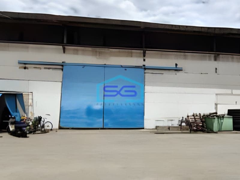 Disewakan Gudang Akses Container 40 Feet Luas Tanah 1100 m² di Jakarta Timur