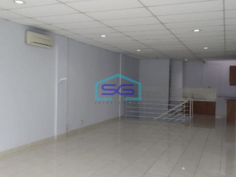 Disewakan Ruko 3 Lantai di BSD Tangerang Luas Bangunan 225m2