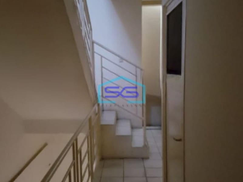 Dijual Ruko di Bandengan Jakarta Utara Bagus Lokasi Pinggir Jalan Parkiran Luas LT 360m2