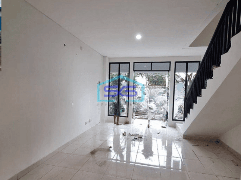 Disewakan Ruko Hadap Jalan Raya di Provence Suite Bsd Tangerang Selatan