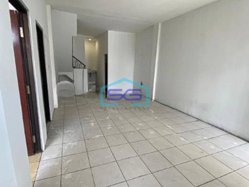 Disewakan Ruko 2 Lantai di Pinggir Jalan Utama di Harapan Baru Bekasi Utara