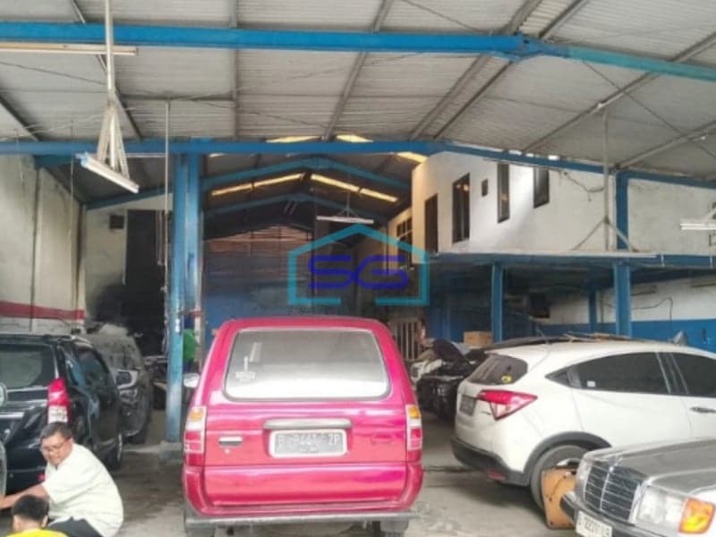 Disewakan Gudang Ada Kantor Luas Bangunan 400 m² Lokasi Sunter Jakarta Utara