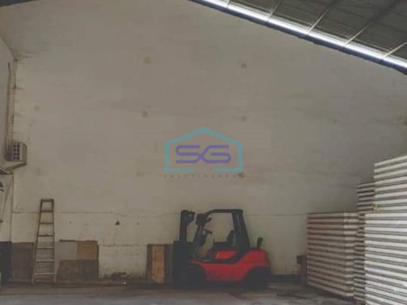 SEWA GUDANG LUAS 4 ARE DI NUSA DUA BALI