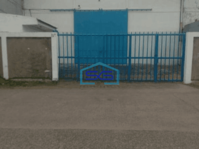 Disewakan Gudang di Benda Tangerang Luas Tanah 1100 m² Akses Container 40 Feet