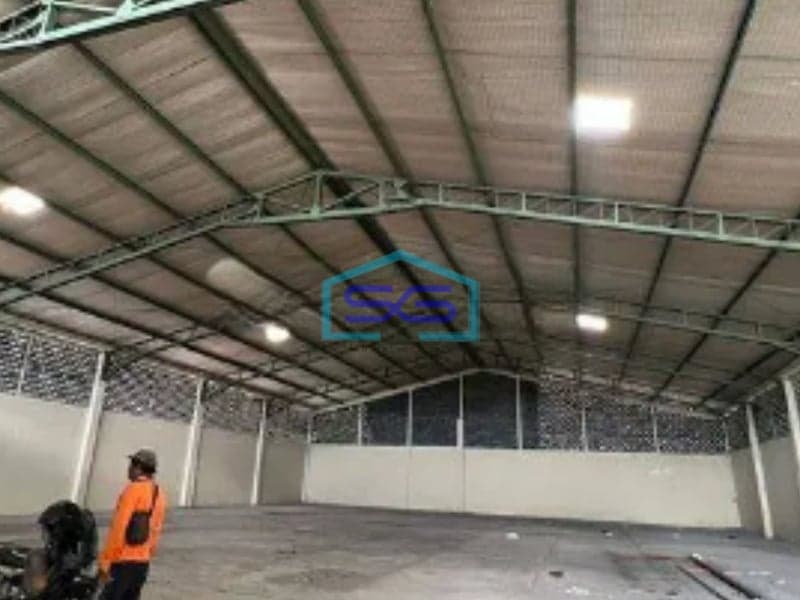 Disewakan Gudang Murah Luas Cocok Untuk Distributor Area Jombor Sleman LT 1000m2