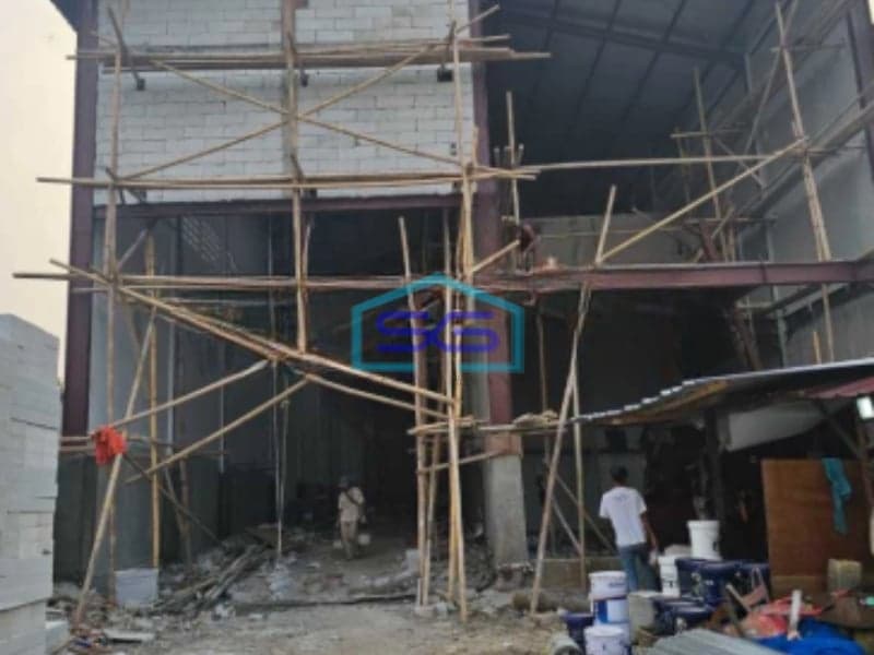 Disewakan Gudang Baru di Pinggir Jalan Raya Serang Cikupa Tangerang LB 1239m2