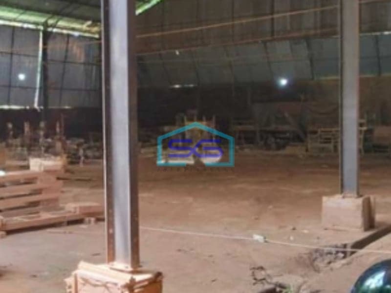 Disewakan Gudang Furniture Zona Industri Lokasi Jepara Jawa Tengah Luas Bangunan 5000m2