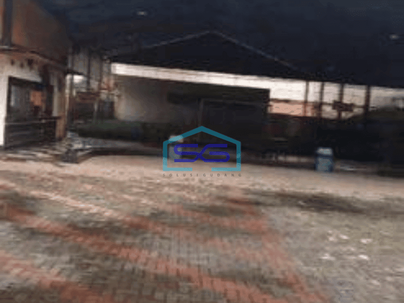 Dijual Gudang Ex Lapangan Futsal Pinggir Jalan di Pamulang
